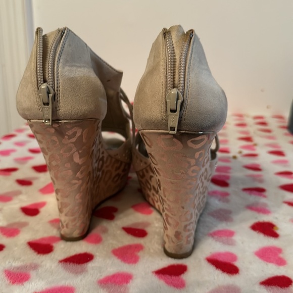 Giani Bini Wedges - Picture 4 of 5